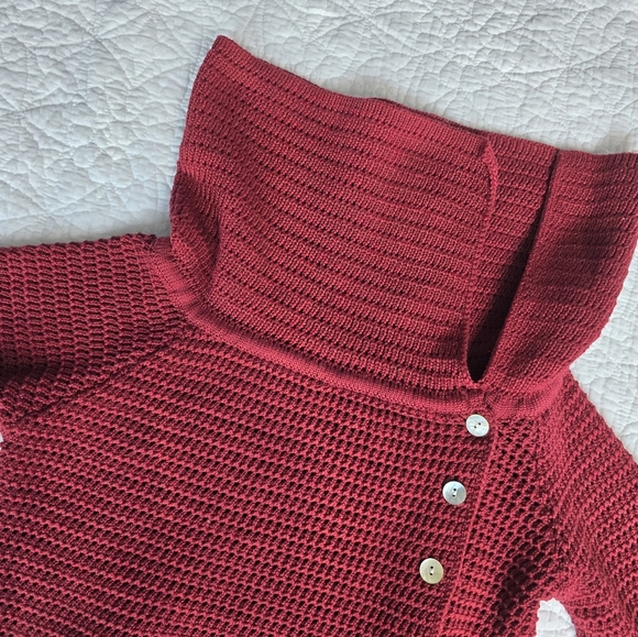 Commense Off Shoulder Cowl Neck Knit Cropped Button Burgundy Sweater - Picture 7 of 12